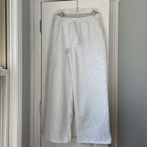 White Fox Gray Wide-Leg Sweatpants XLarge NWT